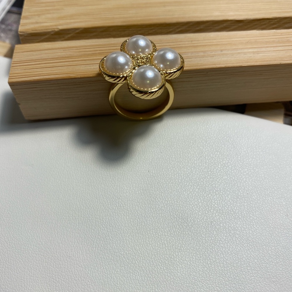 Tory Burch Gold and Pearl Cluster Ring